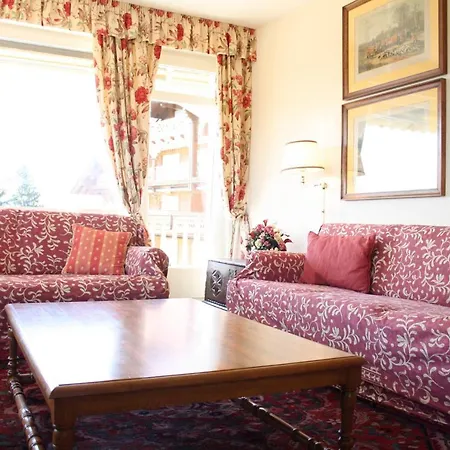 Spacious & Cozy, Europe